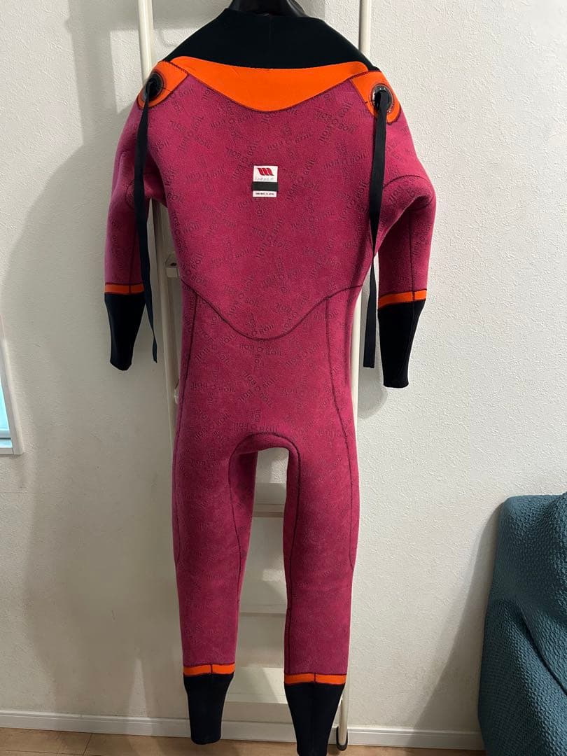 WESTウエットスーツ　圧縮ジャージ4ミリフル ＭＬサイズ相当