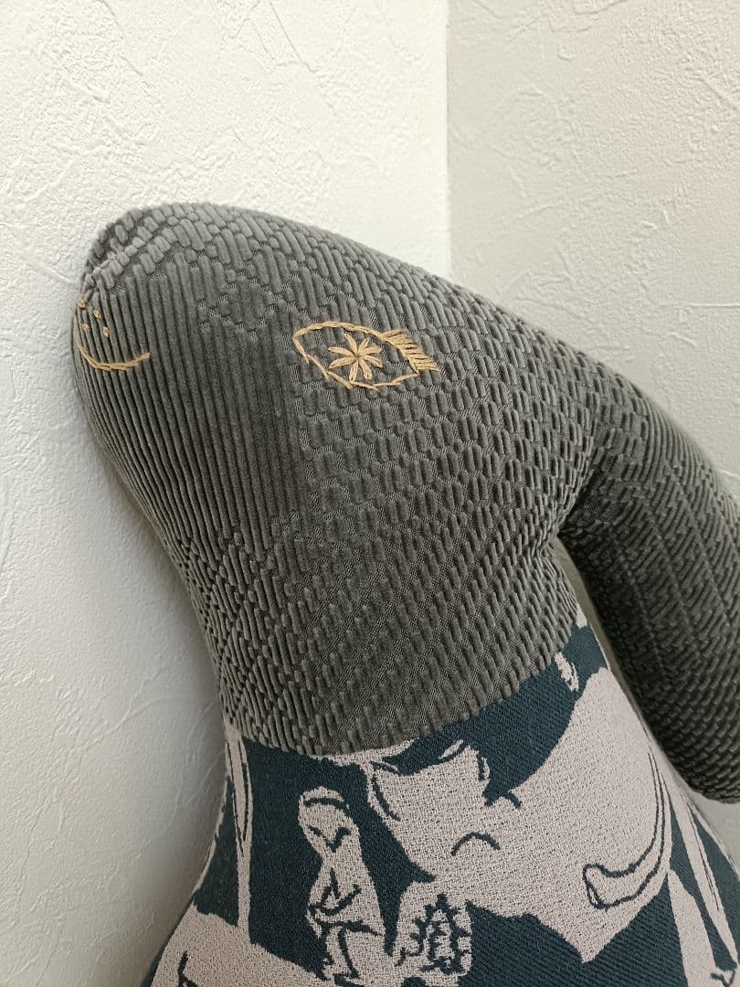 mina perhonenミナペルホネンうさぎクッション　ライフパズル