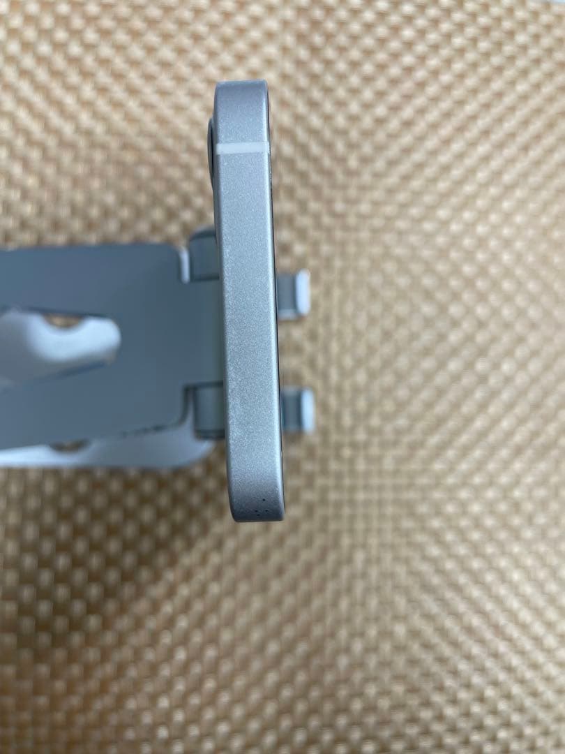 iPhone 12 mini 128 GB ホワイトSIMフリー【3680】