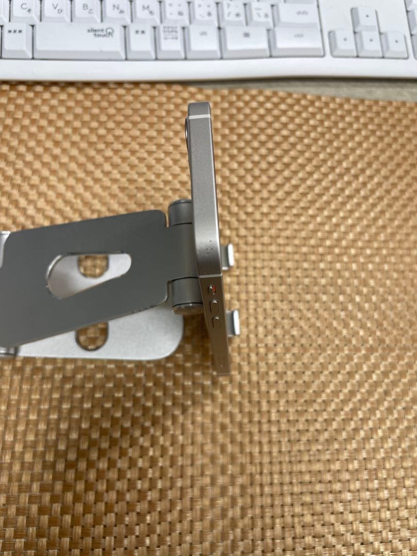 iPhone 12 mini 128 GB ホワイトSIMフリー【3680】