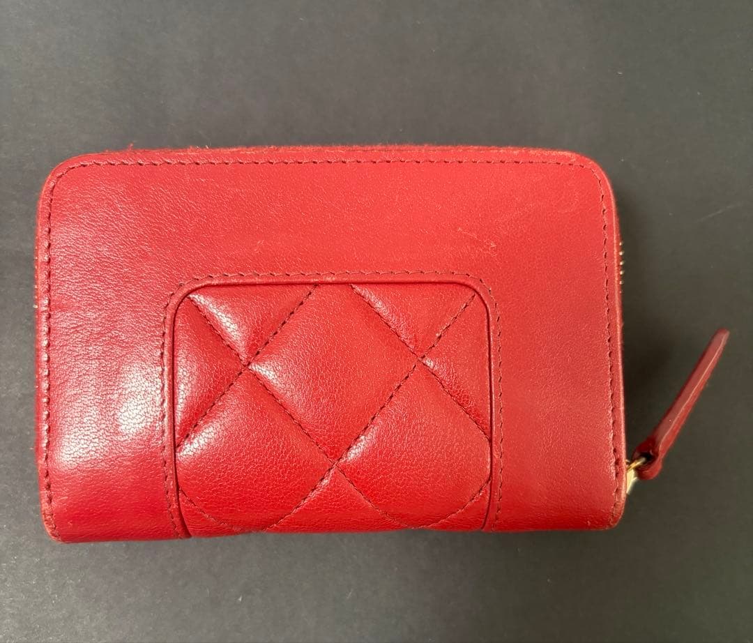 CHANEL レッド ケース