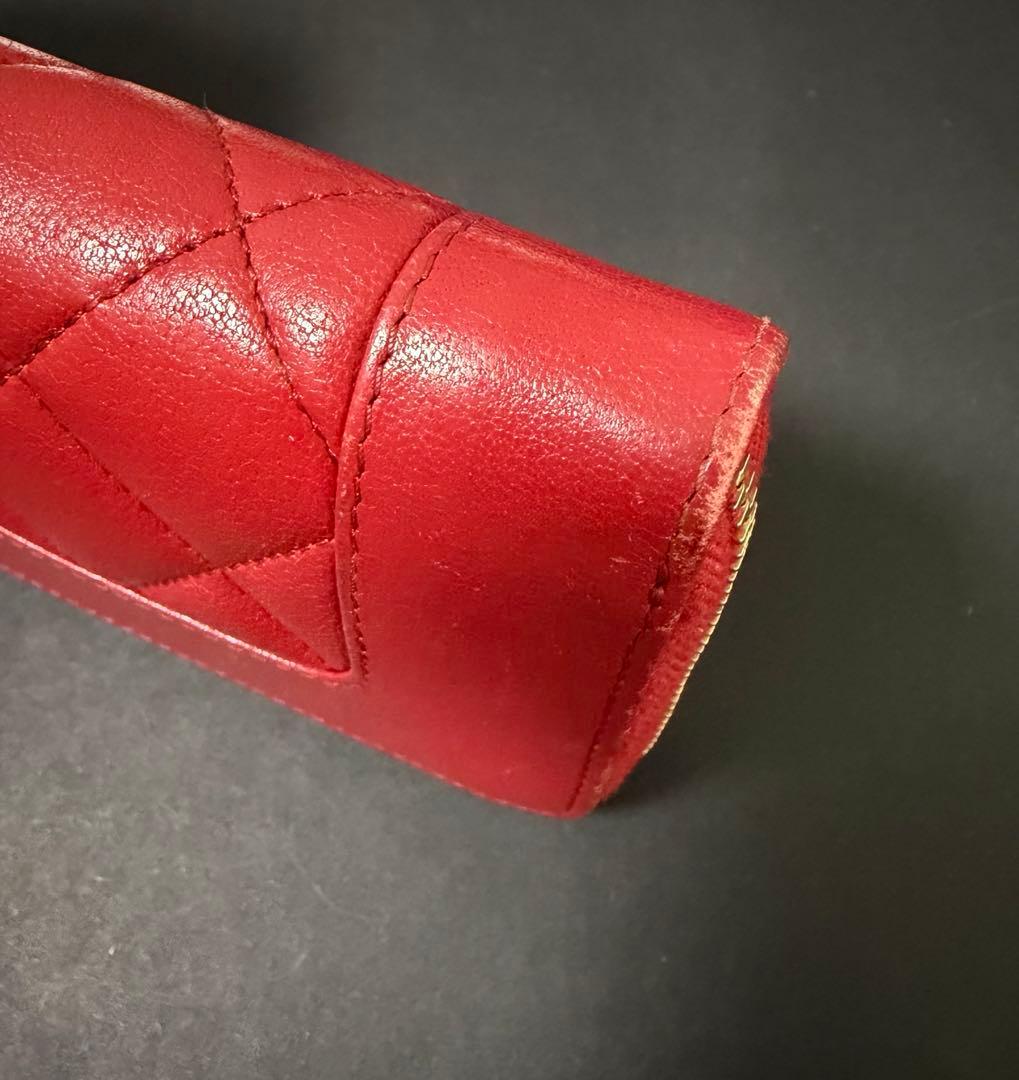 CHANEL レッド ケース