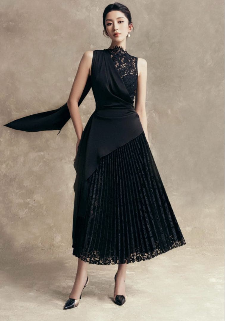 GIANA ワンピース　刺繍　フレアスカート M UK8