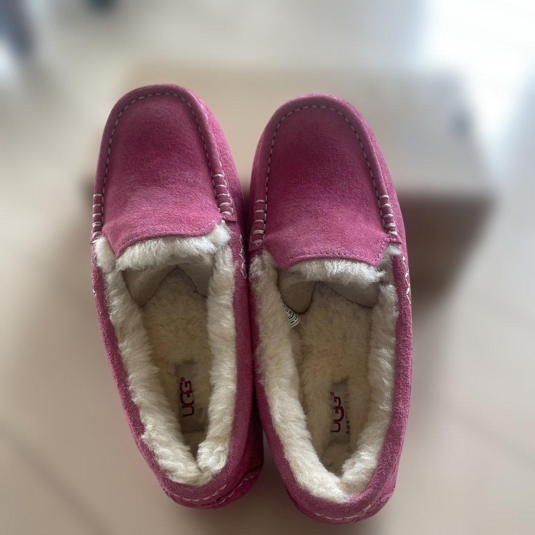 レア　ハワイ購入　UGG ピンク モカシン　ANSLEY アンスレー　US7