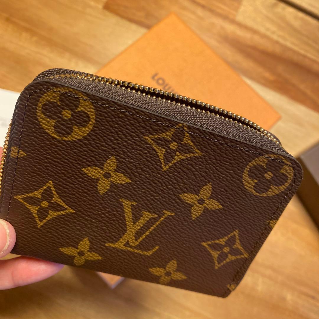 LOUIS VUITTON モノグラム ケース【新品箱付き】