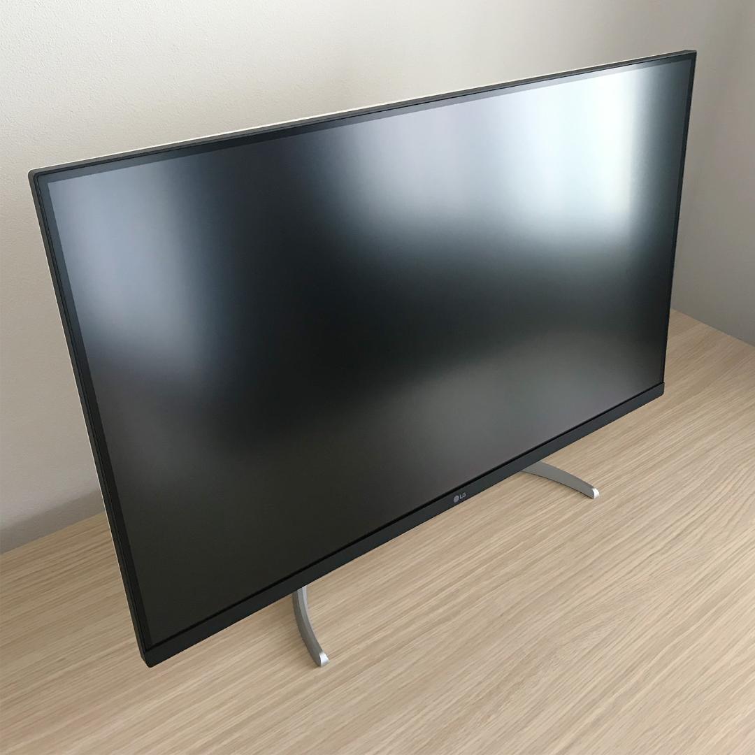 LG ディスプレイ 32UQ850-W 31.5インチ