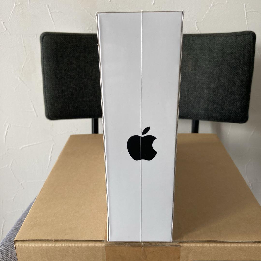 未開封　アップル　マックミニ　Apple　Mac mini　MGEN2J/A