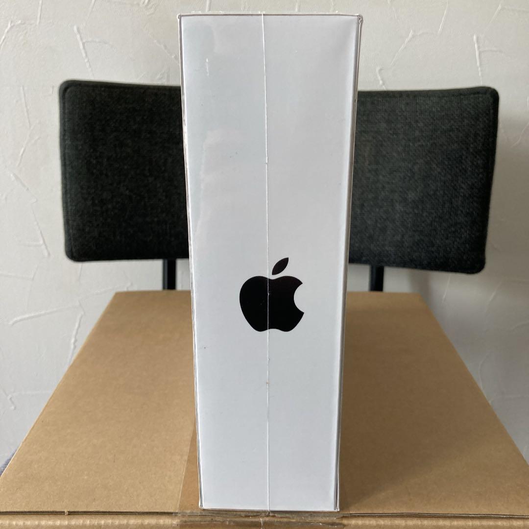 未開封　アップル　マックミニ　Apple　Mac mini　MGEN2J/A