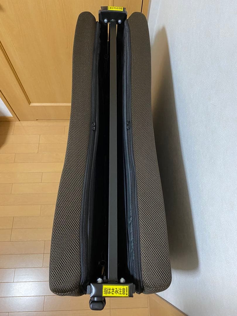 ニトリ　折りたたみベッド (レビン2 BR) シングルより少しコンパクト