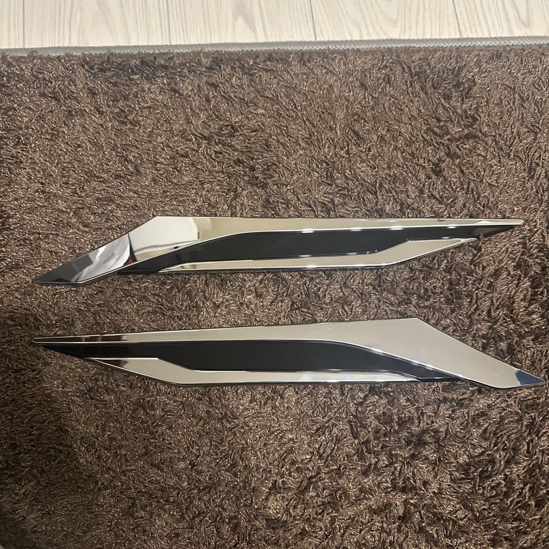 RAV4 ヘッドランプガーニッシュ　モデリスタ　美品