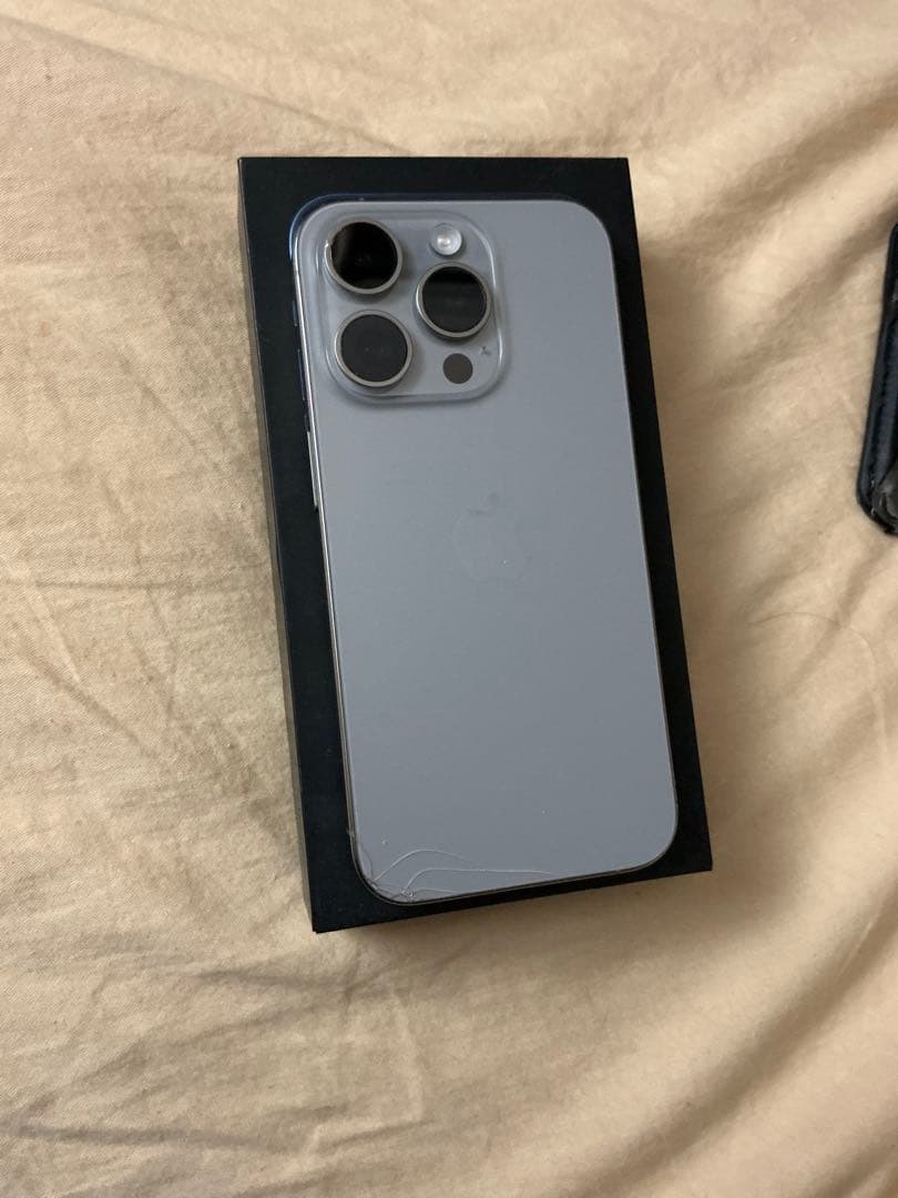 【限定値下】iPhone15Pro 128GB 動作品 バッテリー90%