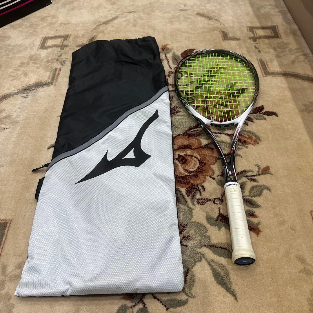 美品　ミズノ　ソフトテニス用ラケット　Ｖ