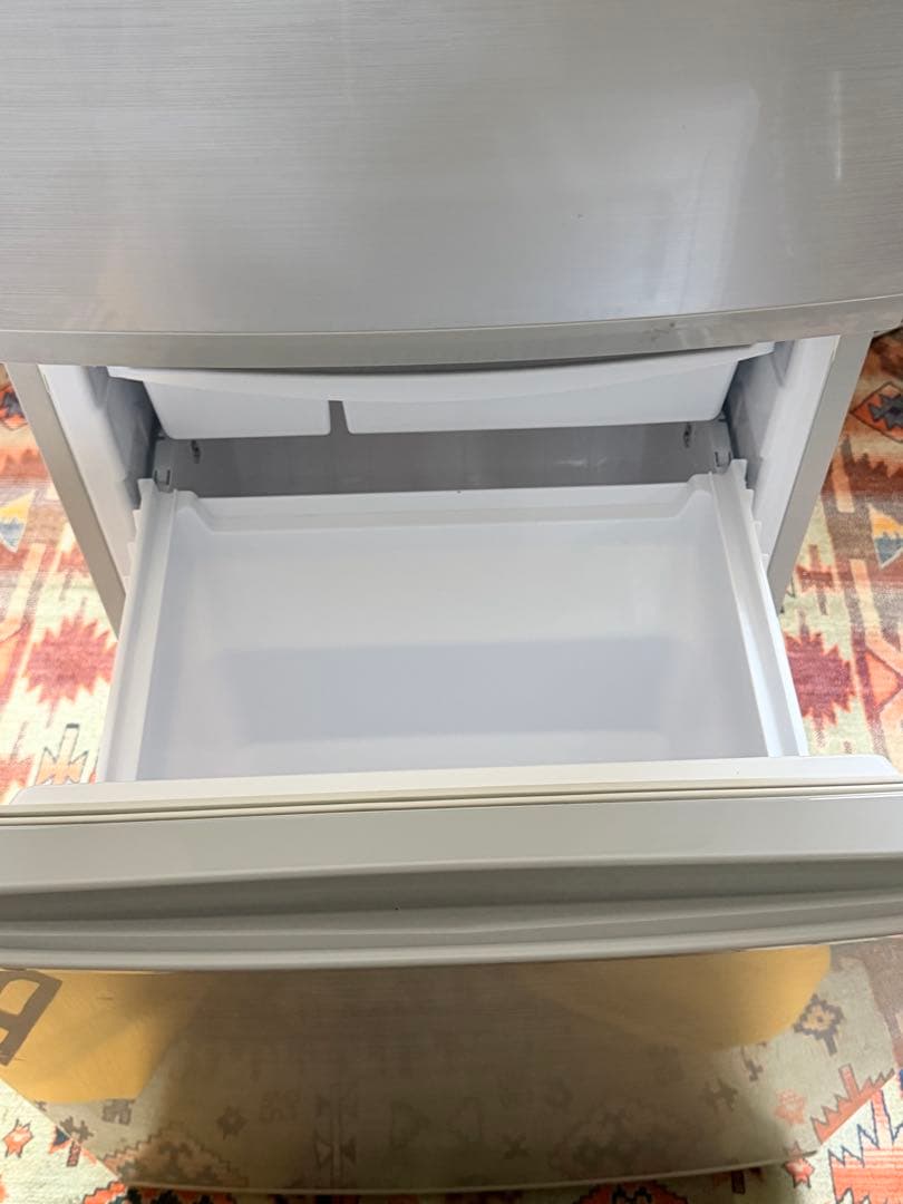 【床マット付き】上開き冷蔵庫 ガラス棚付き