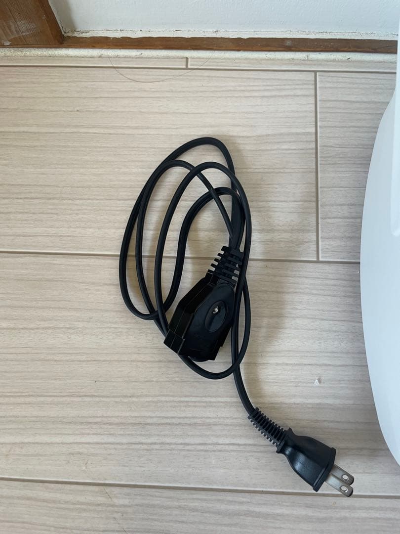 TOSHIBA RC-10HW 炊飯器 IH加熱 2025年製の新しいモデルです