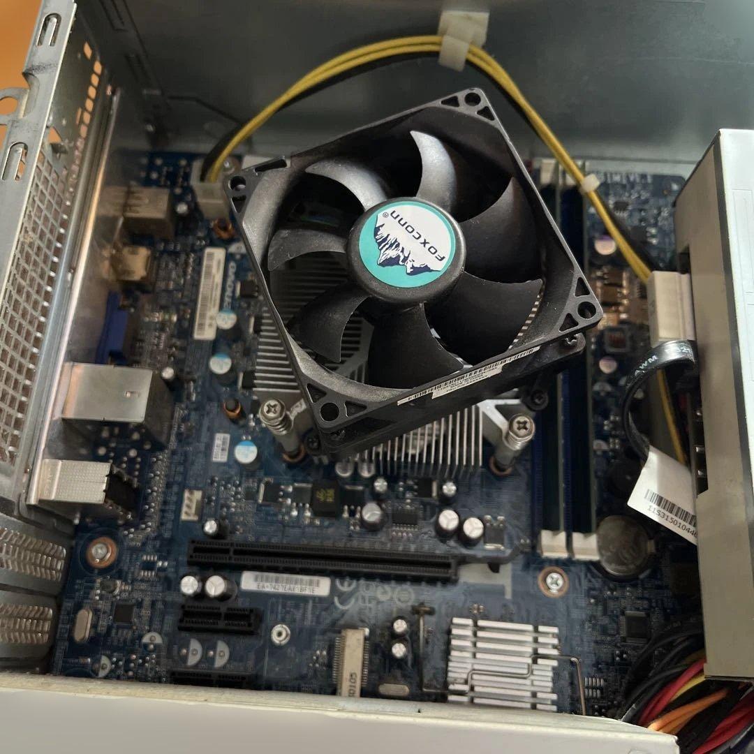 モバイルモニタ、Offcei付すぐ使えるLenovo HS520s i3/8GB