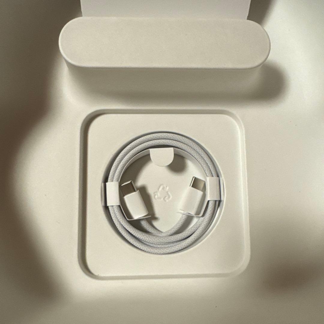 AirPods MAX 本体カバー付き