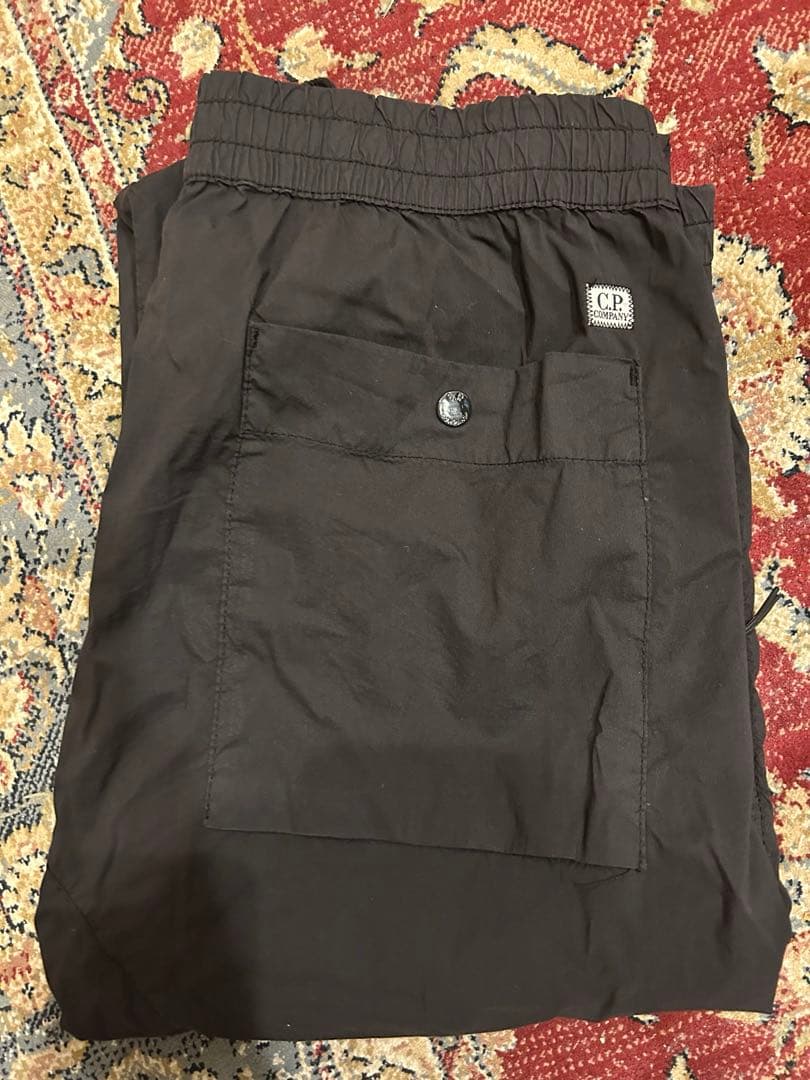 【早いもの勝ち】CP COMPANY ナイロンカーゴパンツ　サイズ48