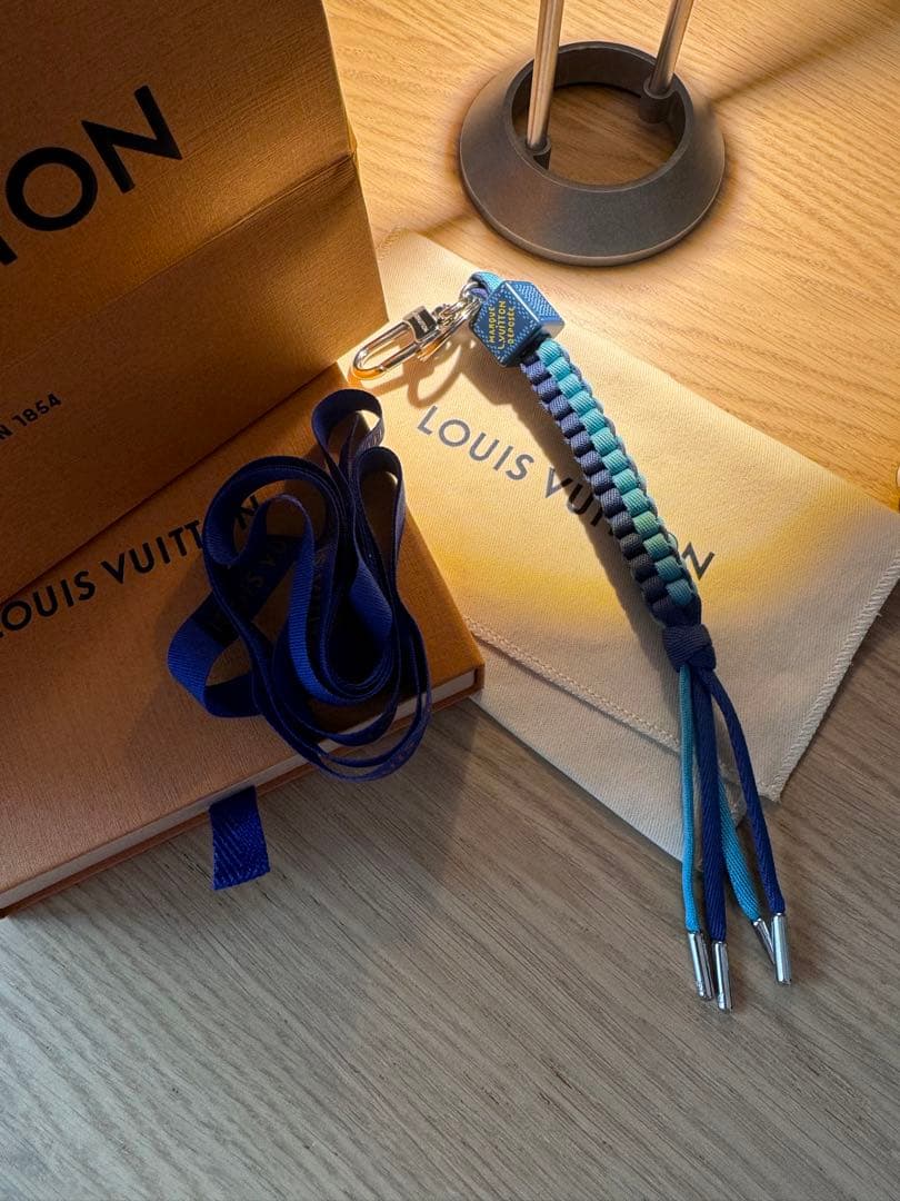 louis vuitton チャーム アクセサリー 小物