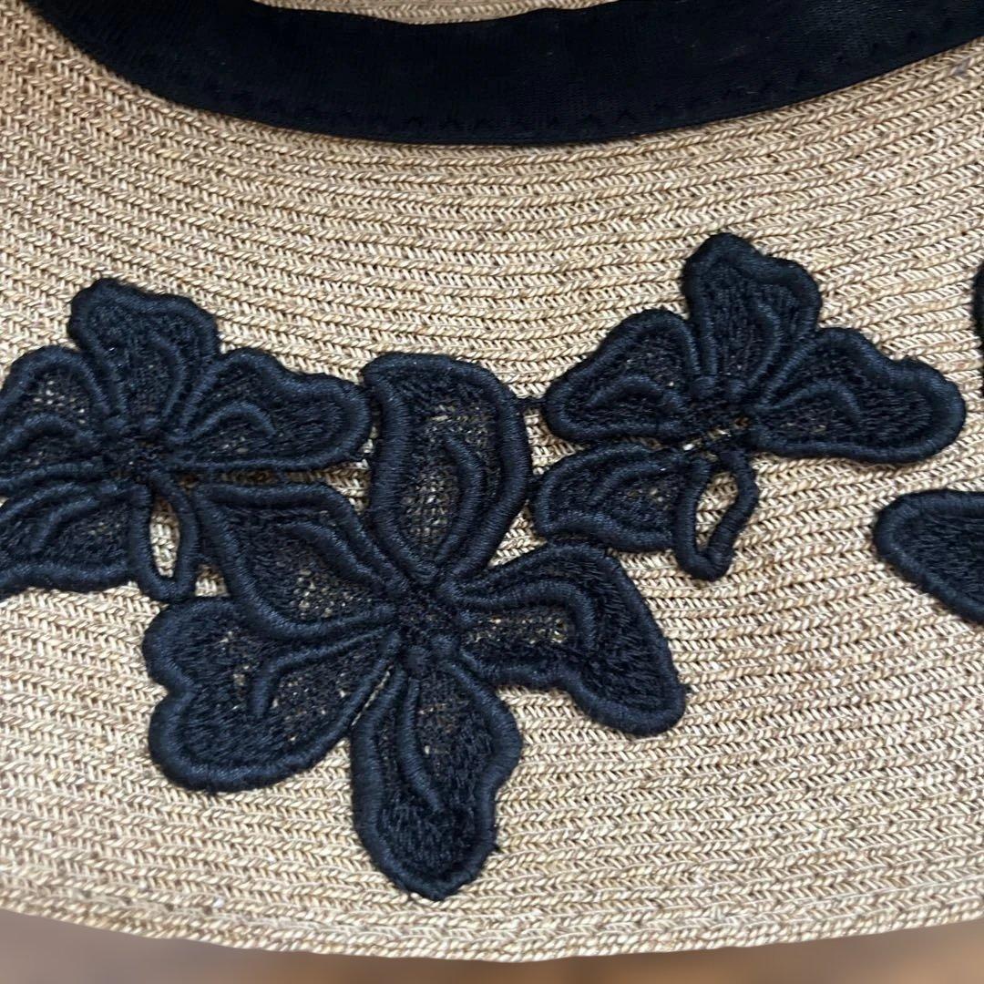 アシーナニューヨークアマンダ黒刺繍レースモチーフ帽子