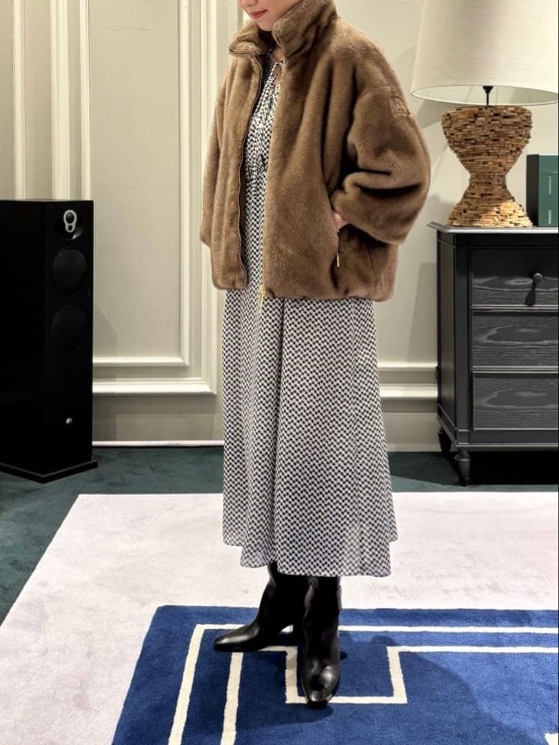 【美品】TATRAS ファーブルゾンコート　トゥモローランド別注　ブラウン