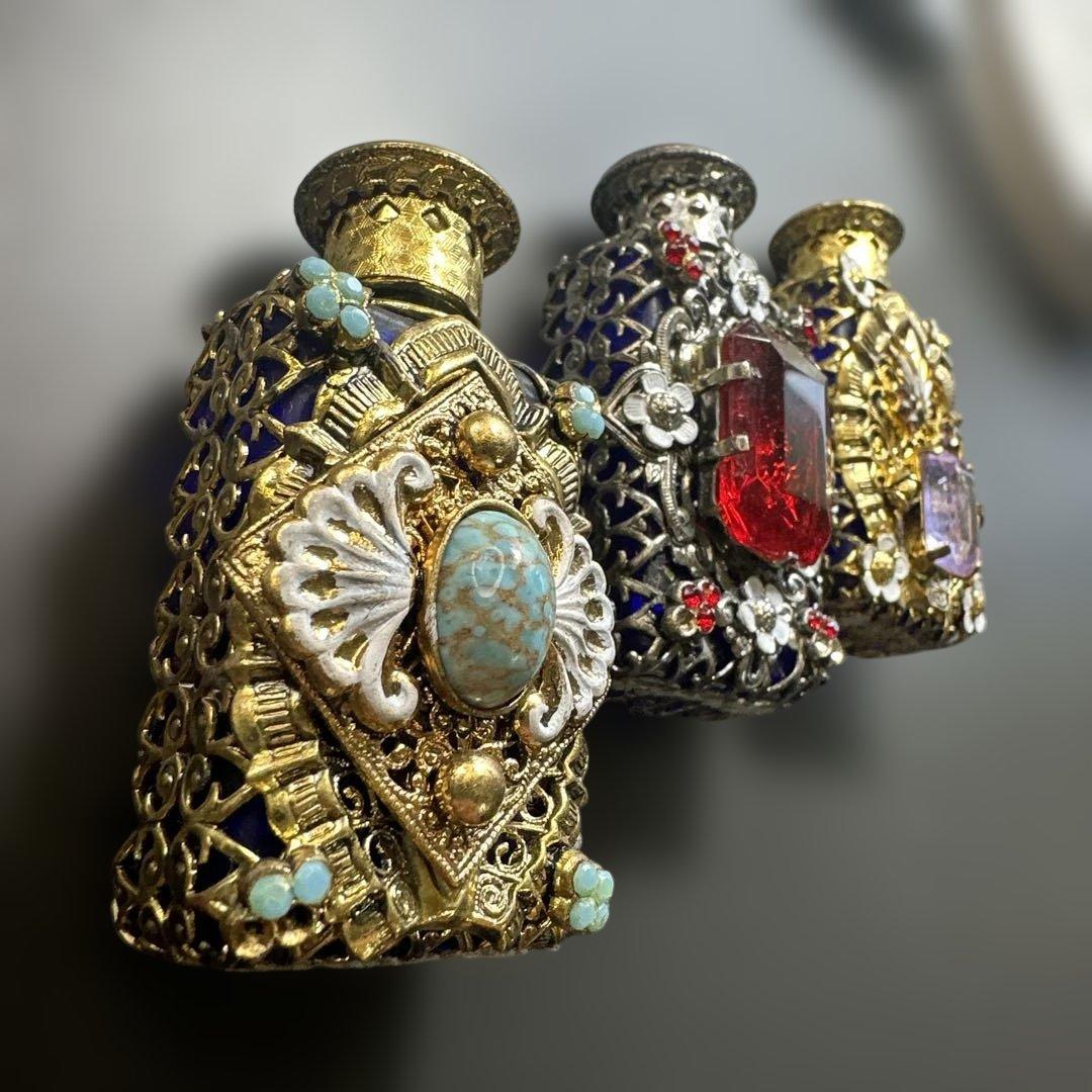 【専用価格】チェコガラス　ボヘミアン　ガラス　香水瓶　3点セット