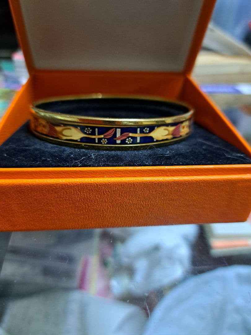 モグラのおじさん 希少！HERMES エマイユPM バングル 猫