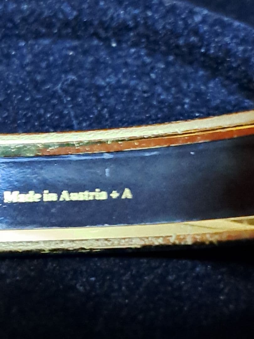 モグラのおじさん 希少！HERMES エマイユPM バングル 猫