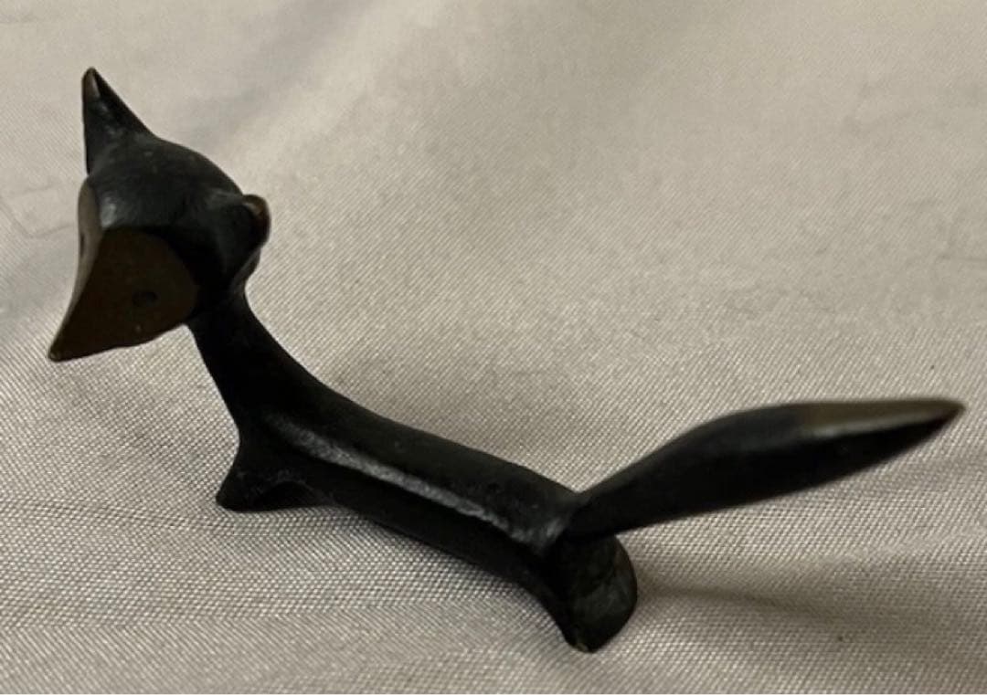 ニャーボー様検討中:カエルとキツネと子猫/ウォルターボッセ