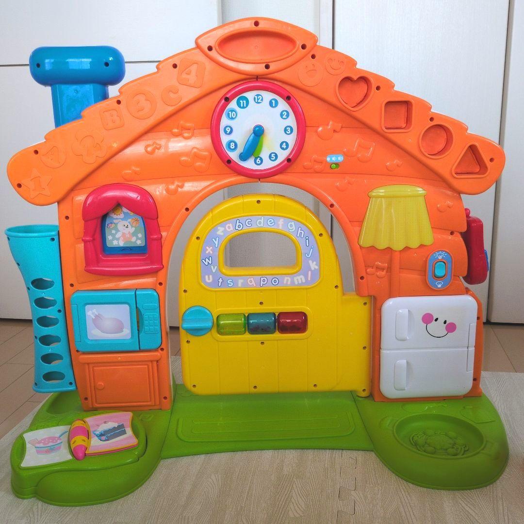 フィッシャープライス　にこにこラーニングホーム　光る　音が鳴る　お家