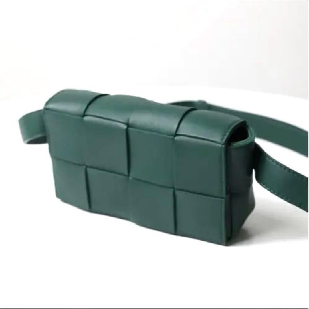 新品●BOTTEGA VENETA カセット ショルダーバッグ レザー ボッテガ