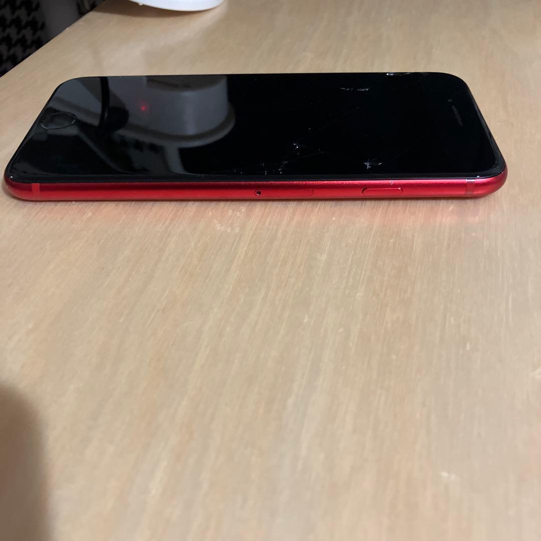 iPhone SE2 本体　ジャンク品（画面割れ）