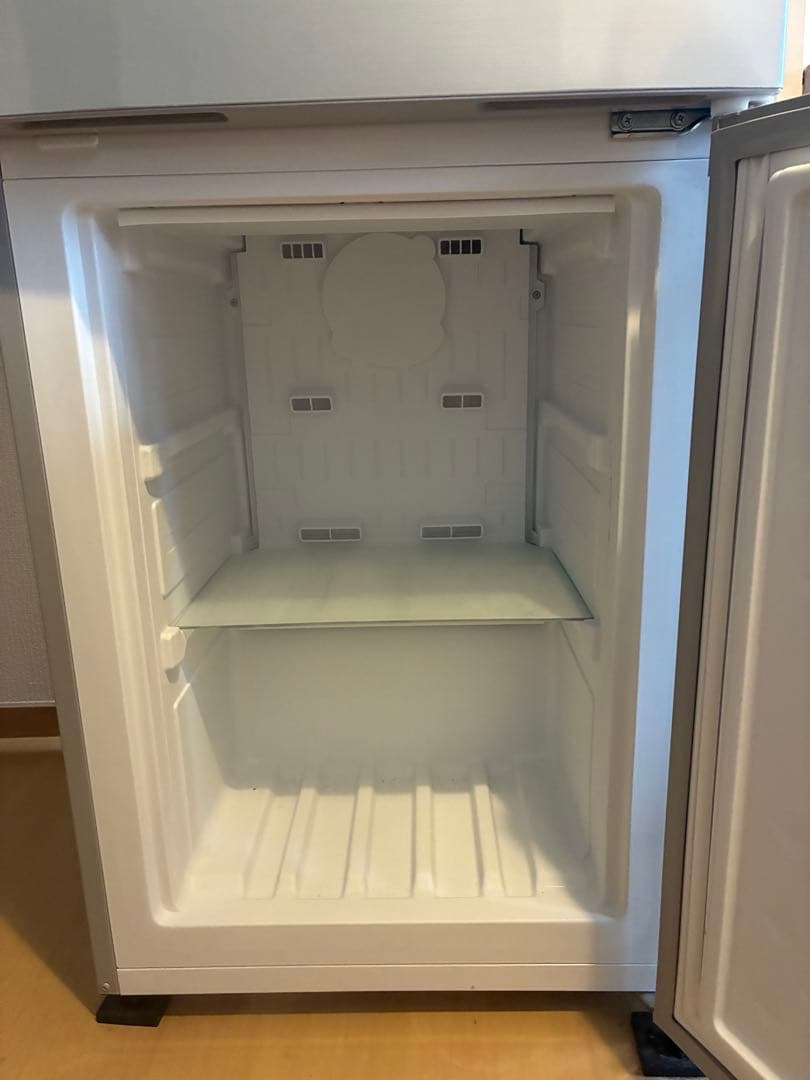 アイリスオーヤマ 冷蔵庫231L IRSN-23A 2023年製 シルバー