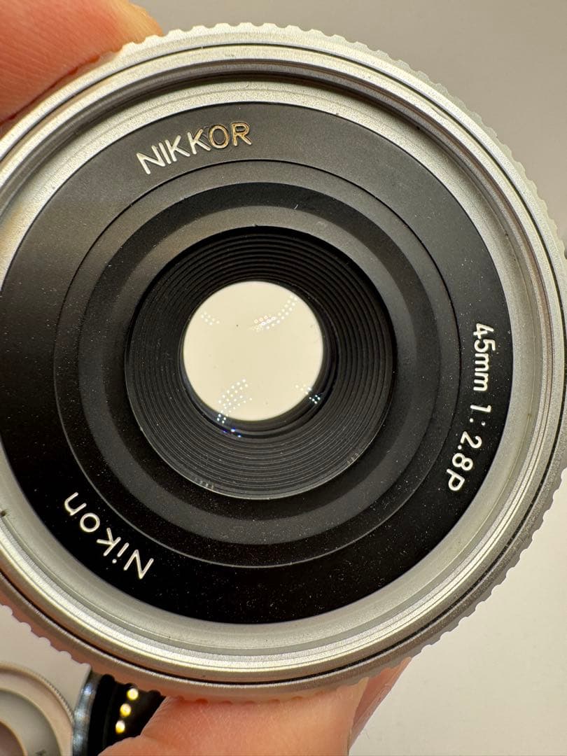 d*9様 Nikkor Ai-s 45mm F2.8P パンケーキレンズ NIK