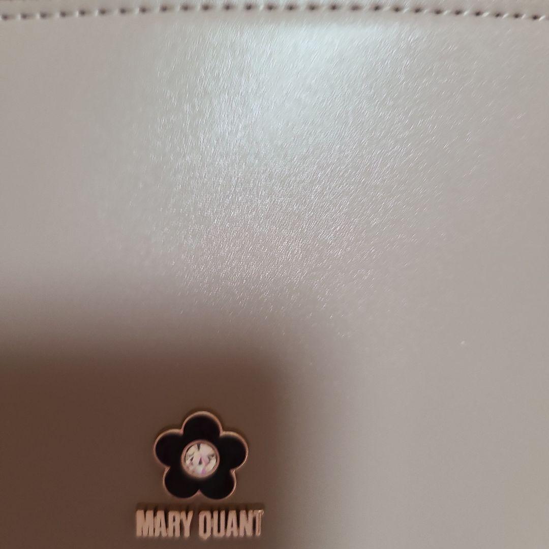 MARY QUANT　エポビジューデイジーポイントボディバッグ　グレージュ