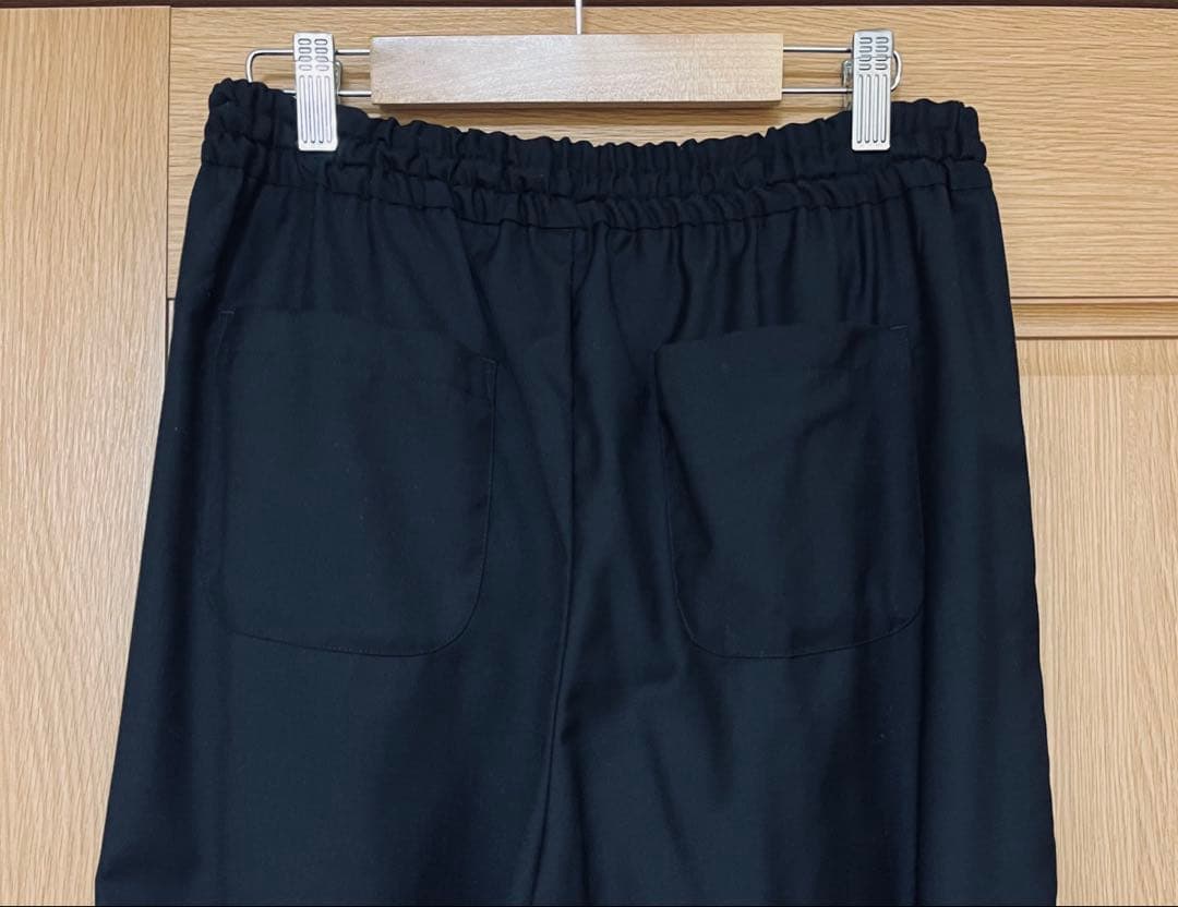 新品　ドゥファミリィ　ツイルタックイージーパンツ　ブラック