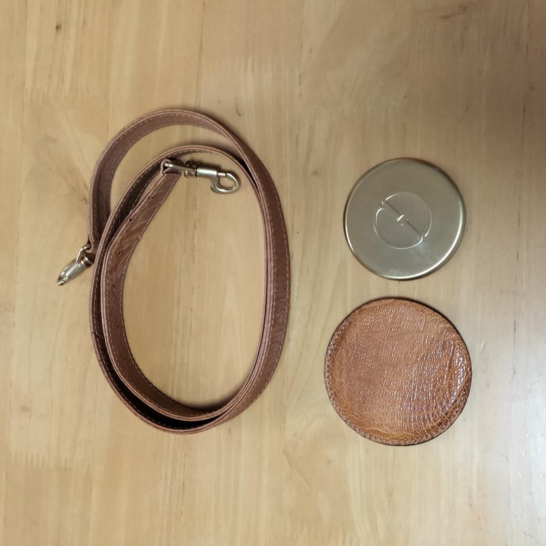 【美品】グッチ GUCCI バッグ（ストラップ＆鏡&鏡入れ付属） ベージュ