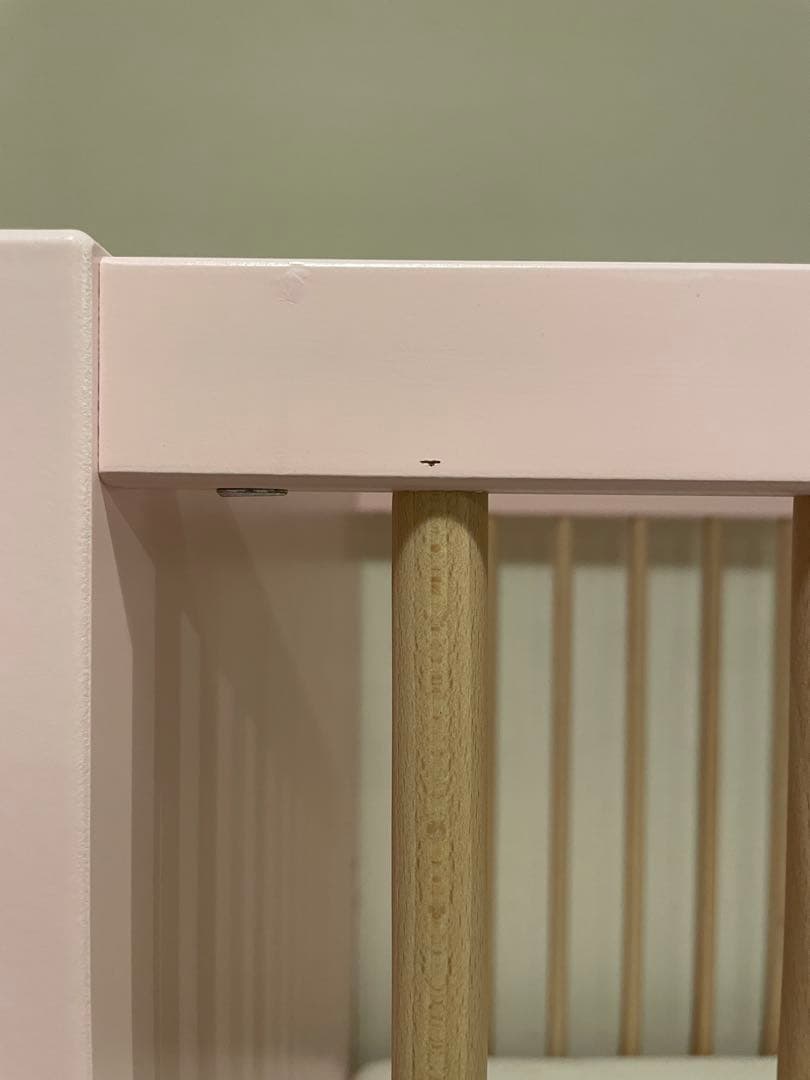 IKEA MYLLRA(ミルラ) ベビーベッド（マットレス付き）001