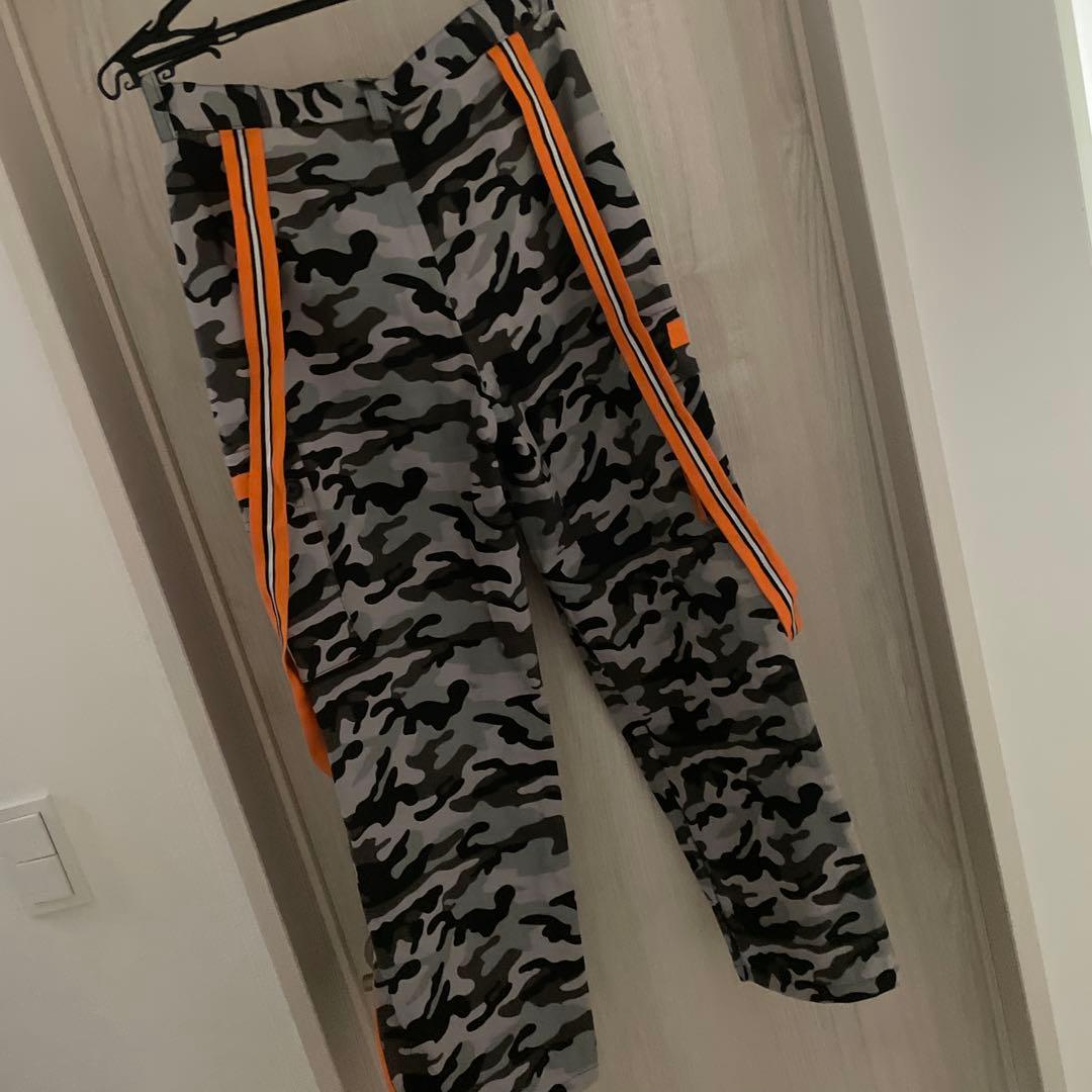 hide 迷彩柄 コスプレ ジャケットとパンツセット　ウィッグ付き