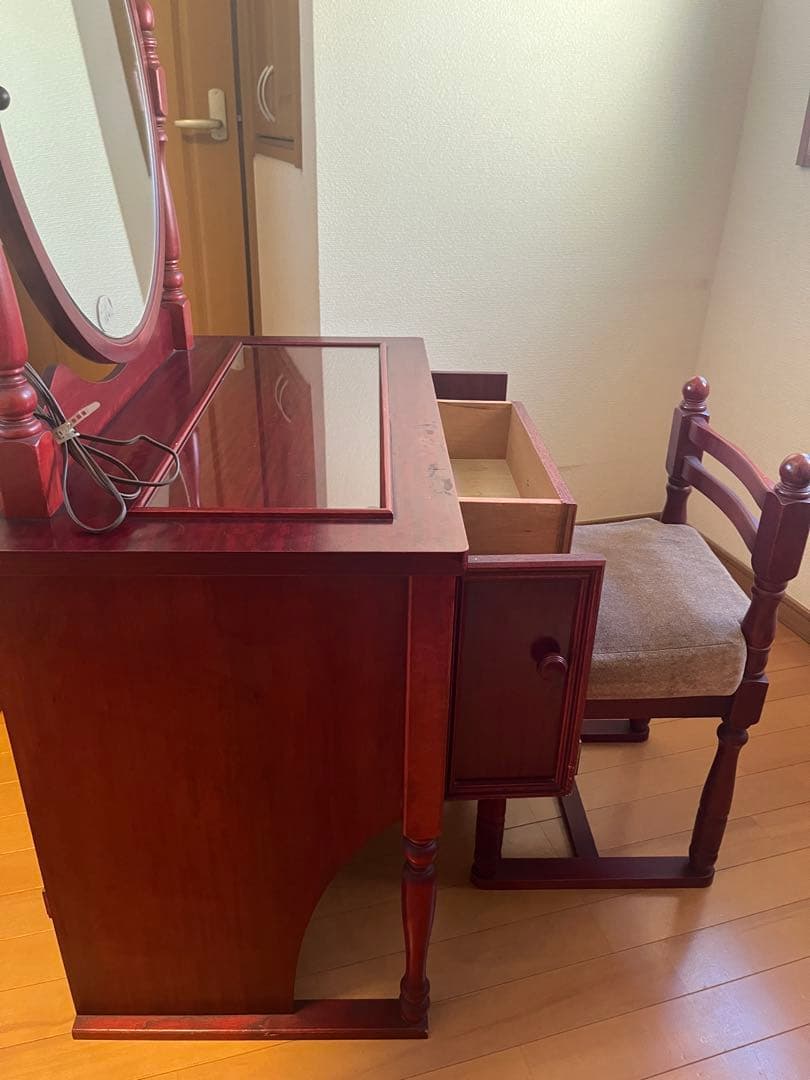ヴィンテージ　ダークレッド 木製ドレッサー　鏡台　大塚家具　椅子なし