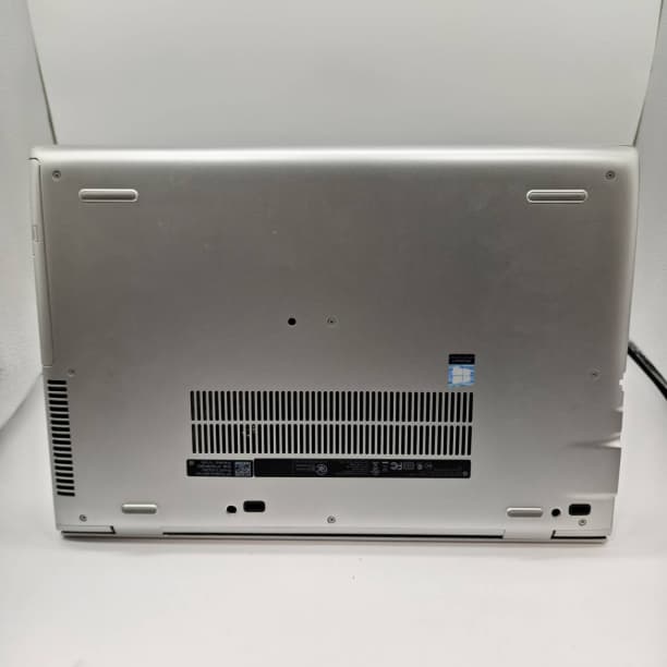 バッテリ新品 フルHD 15 HP i7-8550U SSD256GB オフィス