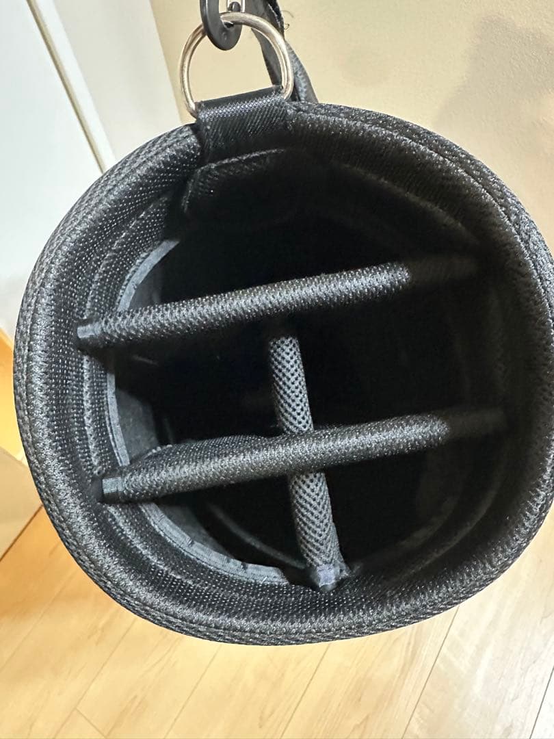 ブリヂストン TOUR B キャディバッグ 黒/赤 郵送用カバー付き