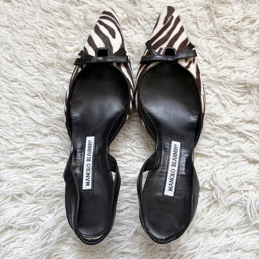 極美品　マノロブラニク　リボンデザイン　ポインテッドトゥ ゼブラ柄　ミュール