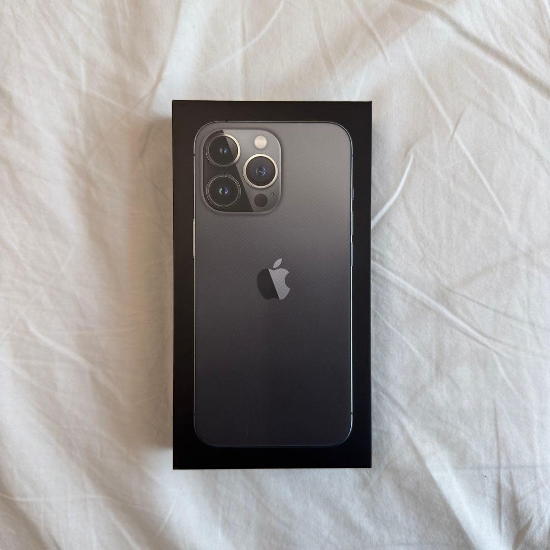 スマートフォン本体 Apple iPhone 13 Pro Graphite 256GB