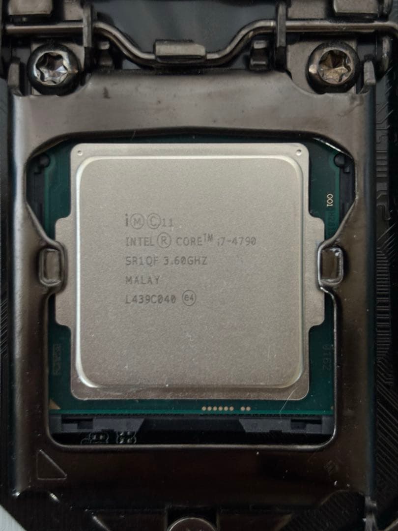 CPU Intel Core i7-4790,ASRock Z97 Pro4,16GB