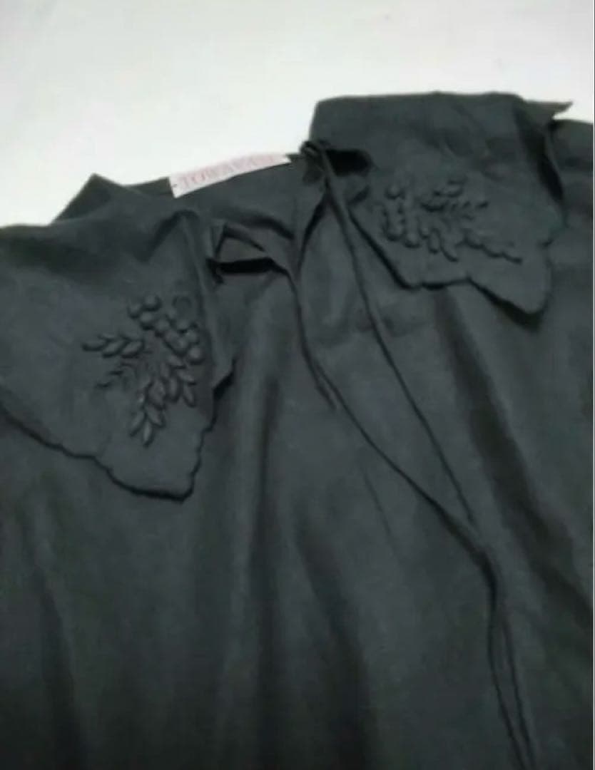 美品　TOWAVASE　ブラウス　トワヴァーズ Bonvoyage プルオーバー