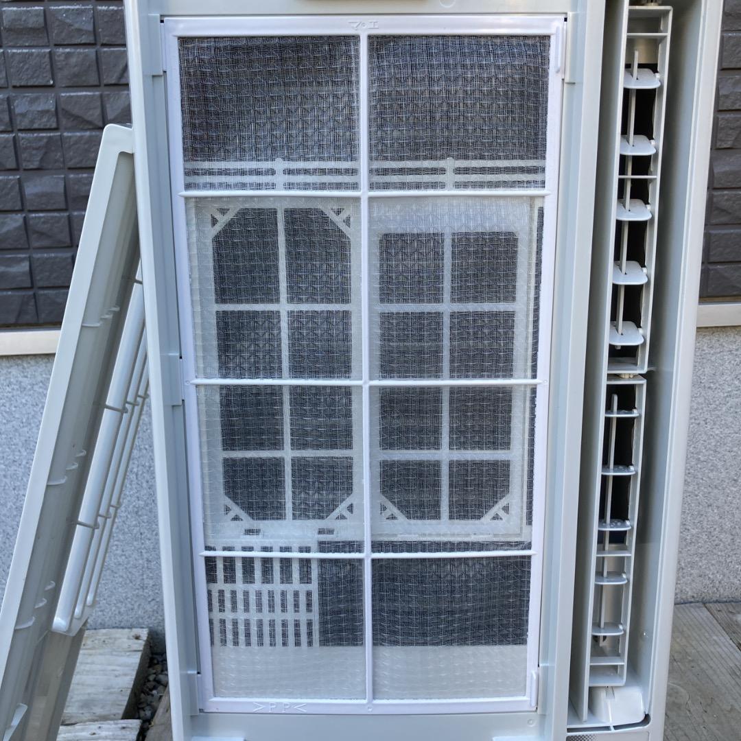 【お値下げOK】2024年製の美品！CORONA 窓用エアコン 4~7畳用