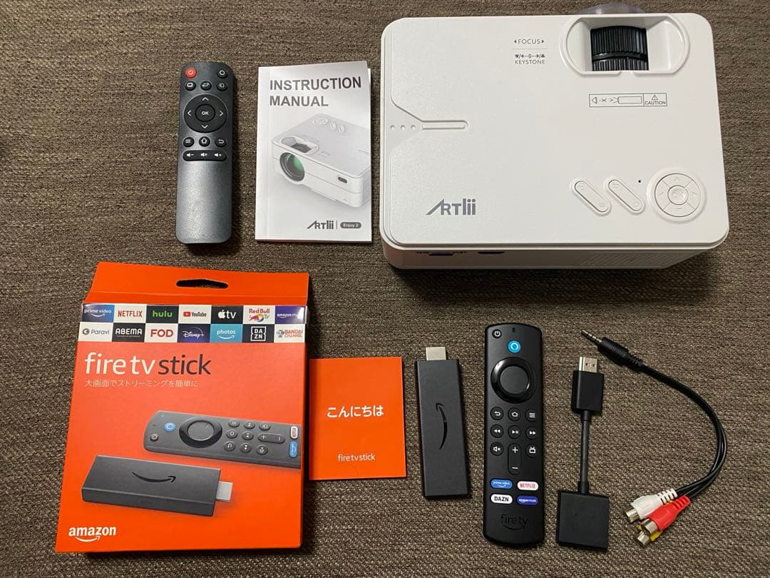 Artlii プロジェクター 本体 + Fire TV Stick
