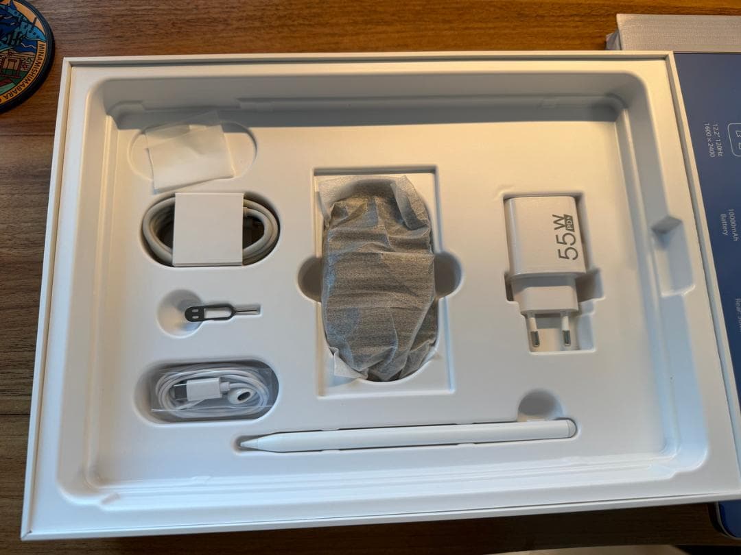 Blackview MEGA 12 キーボードケース付き 12GB+256GB