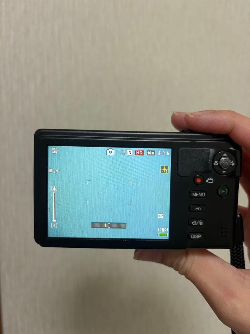 RICOH コンデジ デジカメ　CX6