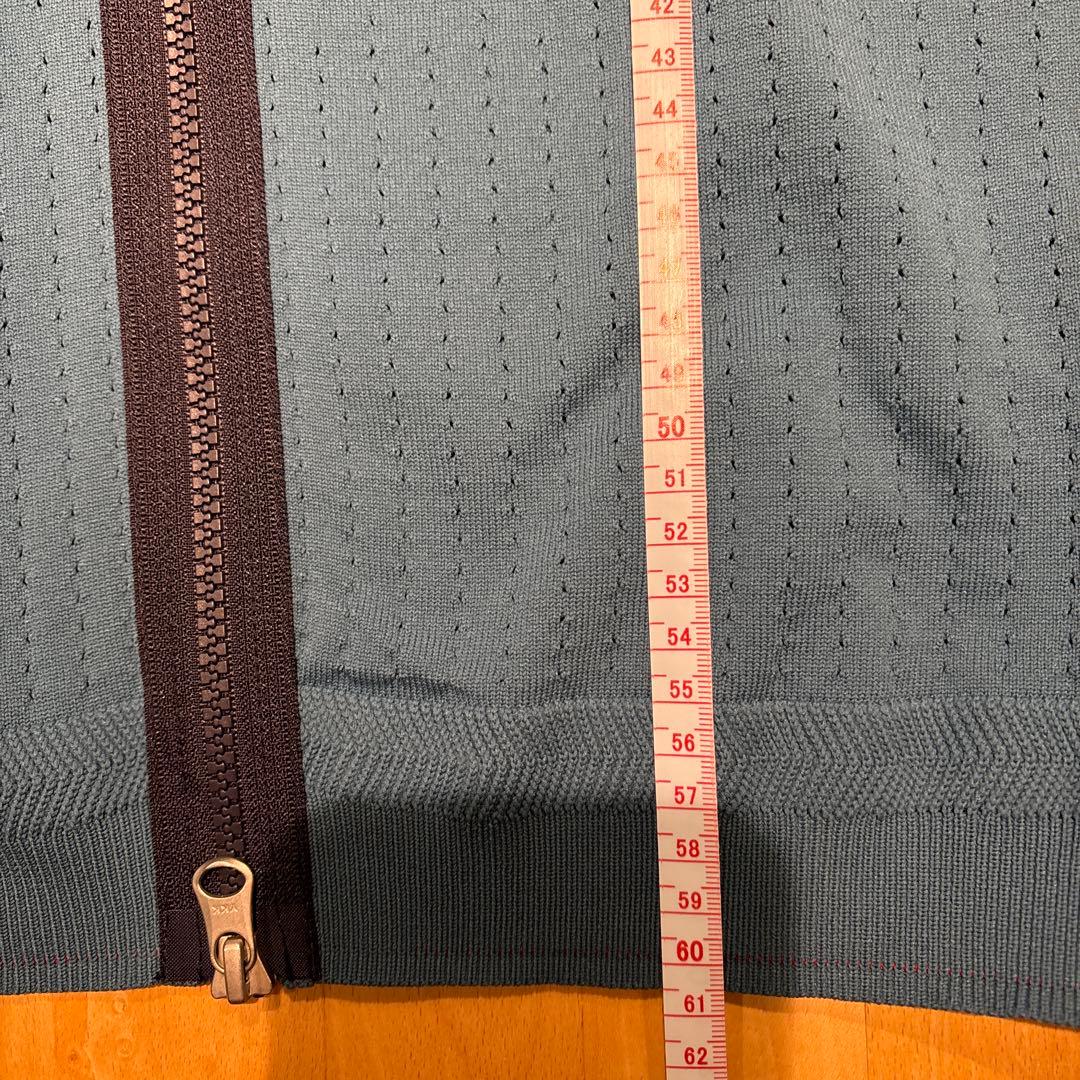 BRIEFING Mサイズ ジップアップセーター 青